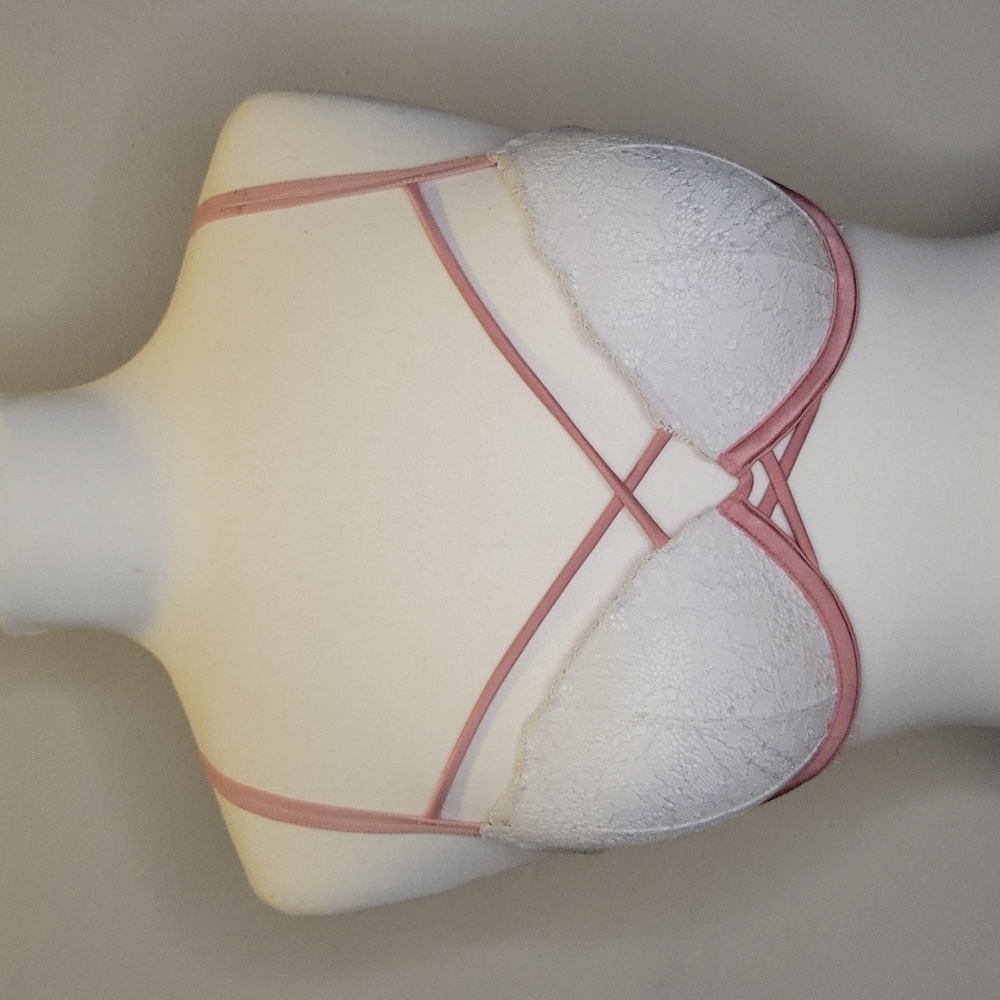 PINK Victoria's Secret Date Push-Up Bra